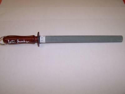 Chaira de piedra natural con alma interior de acero grano estimado 6000 Producto para la alta terminación de un filo